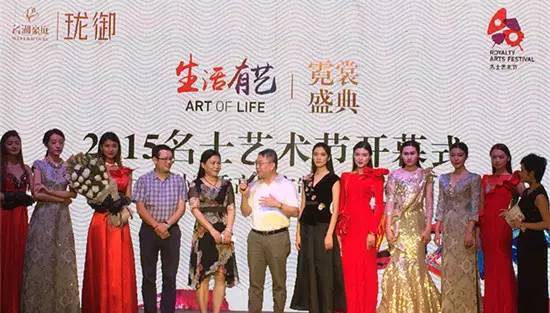 民族豪庭珑御生态位于中环线与别墅大道交汇处,隶属塘汤逊湖户型v民族170图独层栋项目三名湖图片