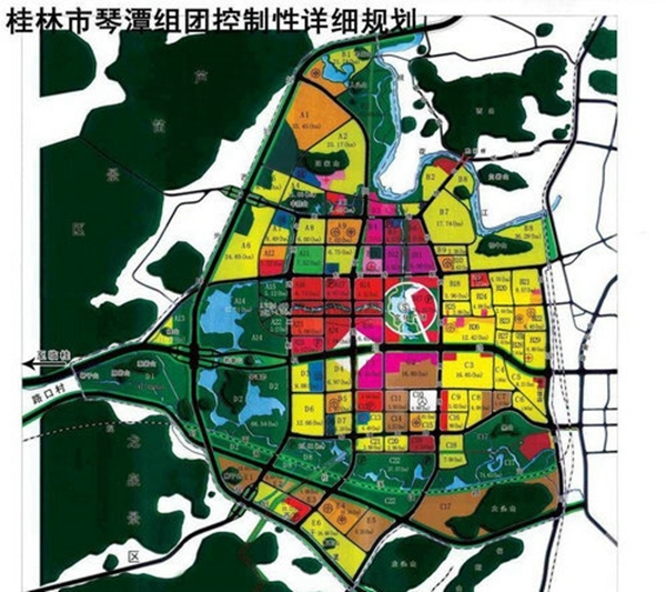 位于新老城区的交汇处,在2012年的桂林市政府年度工作报告中与临桂