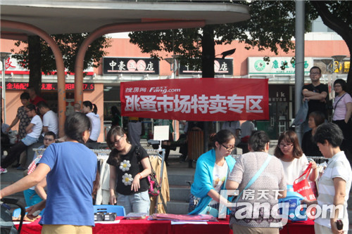 图为制服丝袜av天堂在线视频 能看小黄片的免费网站高清图片