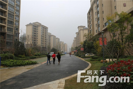 兴茂·悠然蓝溪深秋完整交房,倾心诠释人居标杆住宅