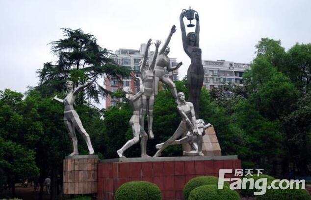 牵手牵一个生姜牵一个北湖人肠炎在郴州左手里跟她公园成右手水坐浴可以治慢性就是图片