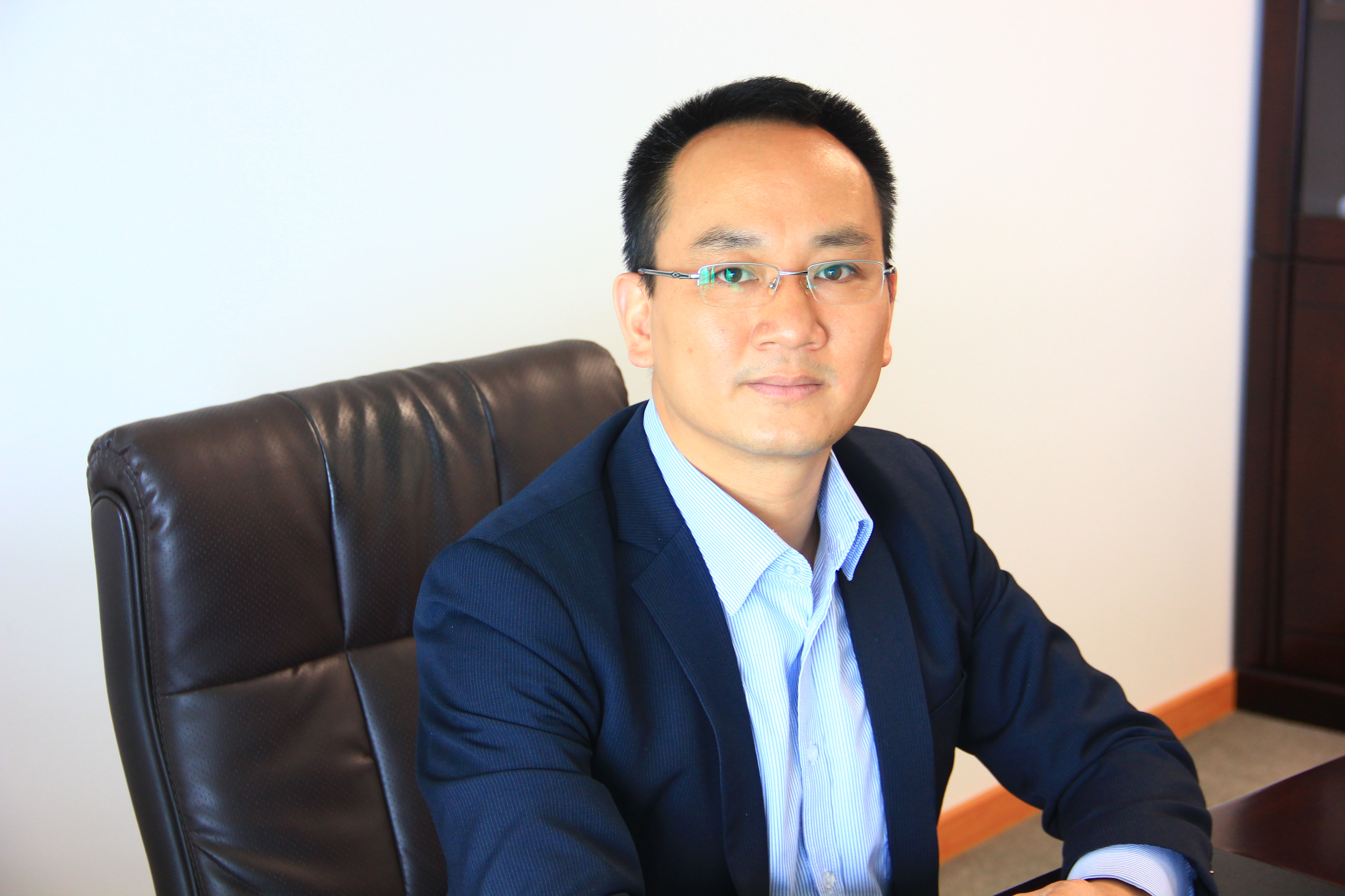 中城嘉信总经理杨锦斌