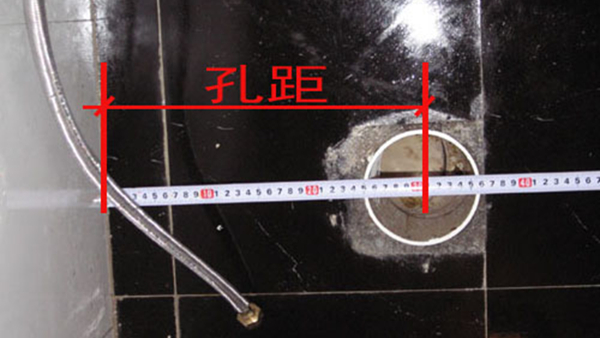 坐便器排气孔位置图图片